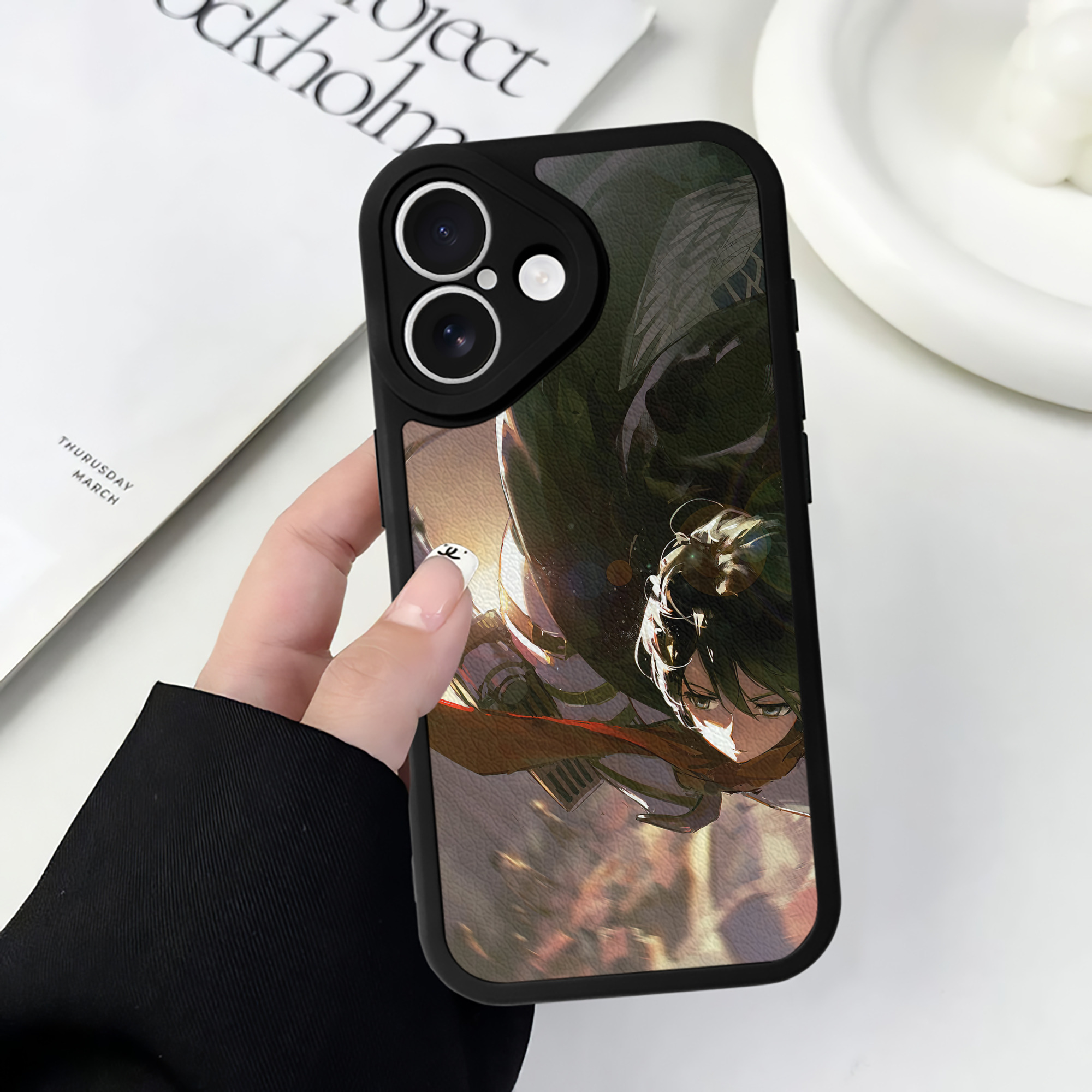 （画像用） 進撃の巨人 Attack on Titan 【iPhone 16シリーズ対応】シリコンスマホケース（レザー調） 材質：シリコン